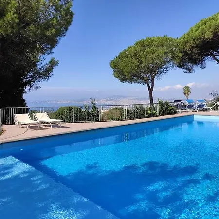 Vesuvio Con Vista Su Capri 2 Holiday home *